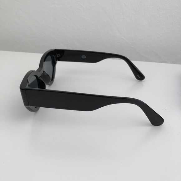 Chunky Cat Eye Sunglasses - Picture 3 of 7